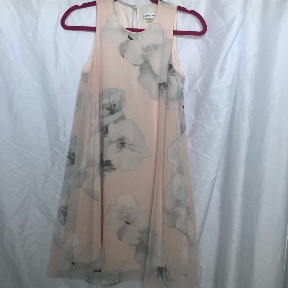 flowy Calvin Klein floral a-line dress